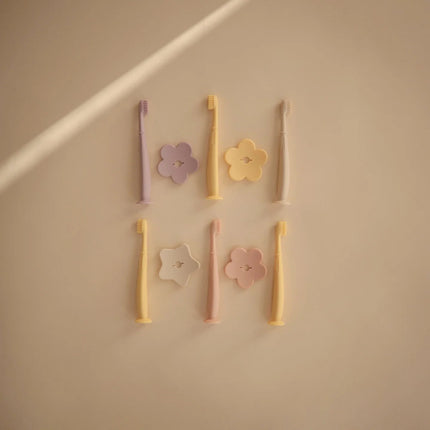 Mushie Tandenborstel Pale Daffodil koop je bij Babywinkel