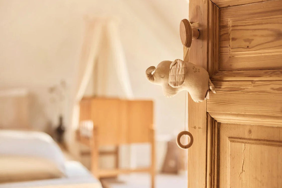 Jollein Muziekhanger Baby Elephant Tales koop je bij Babywinkel