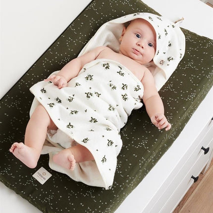 Noppies Badcape Baby Badstof Bloeiende Klaver Beetle koop je bij Babywinkel