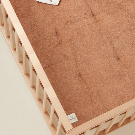 Noppies Boxkleed Badstof Klavertje Omkeerbaar Indian Tan koop je bij Babywinkel