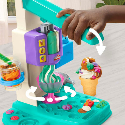 Play - Doh Regenboog IJsmaker Playset koop je bij Babywinkel