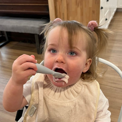 Silly Billyz Slabbetje Small Met Lange Mouwen White Sand koop je bij Babywinkel