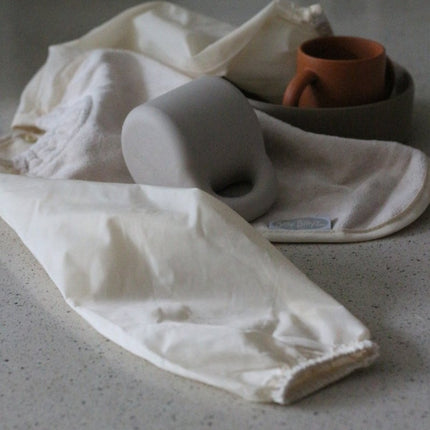 Silly Billyz Slabbetje Small Met Lange Mouwen White Sand koop je bij Babywinkel