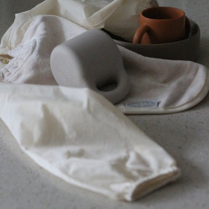 Silly Billyz Slabbetje Small Met Lange Mouwen White Sand koop je bij Babywinkel