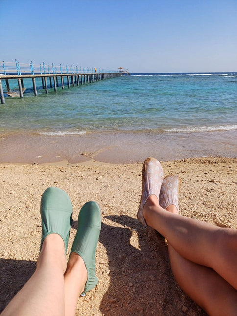 Slipstop Waterschoentjes Caramel koop je bij Babywinkel