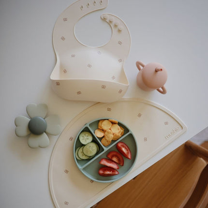 Mushie Spinner Met Zuignap Bloem 11Cm koop je bij Babywinkel