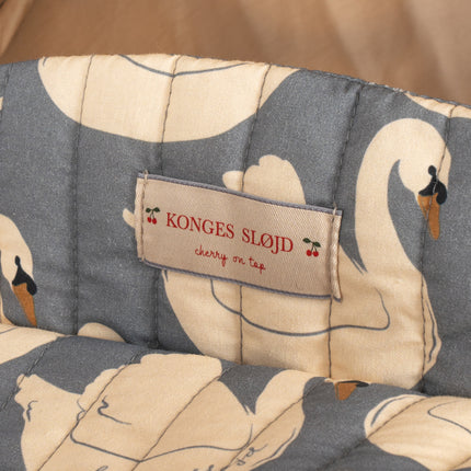 Konges Sløjd -nukkekärry Swan